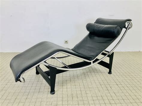 chaise longue le corbusier cassina.